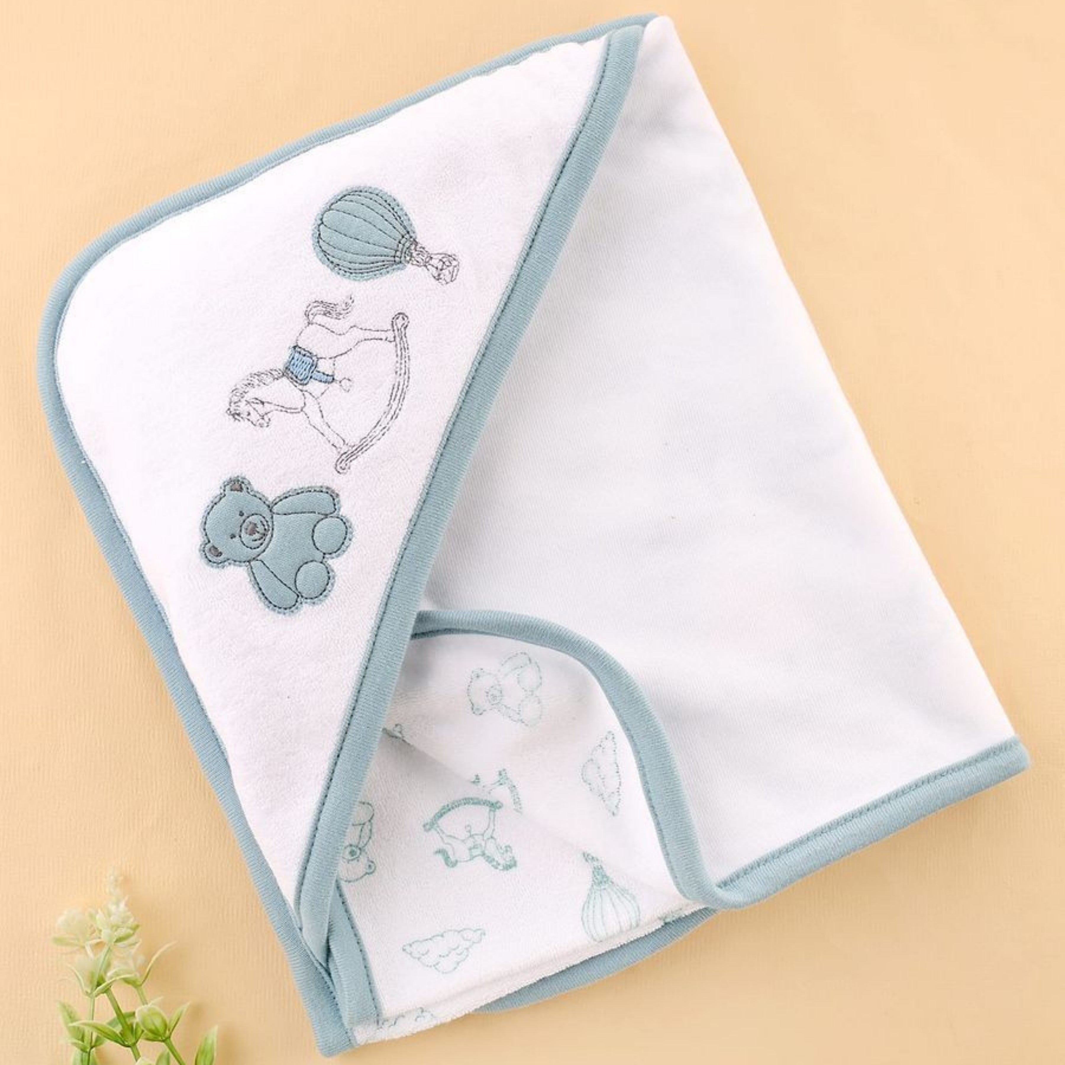 100% Cotton Interlock Knit Hooded Bath Towel – Ultra Soft & Absorbent