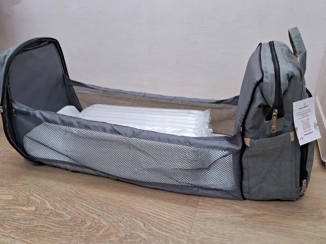 Diaper Bag with Changing Station | Mummy Bag With Bassinet | Diaper Bags | Bed Changing Bagpack babee D